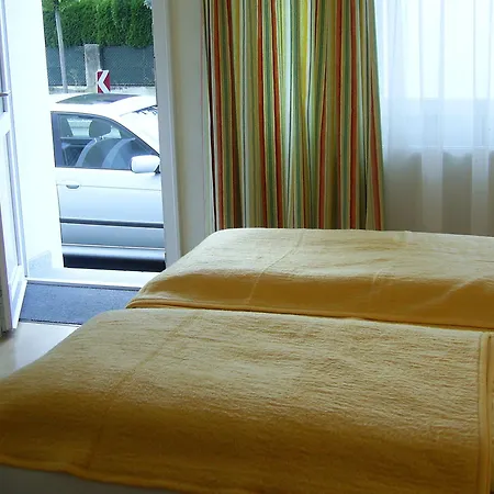 Gasthuis Elisabeth - & Salzburg