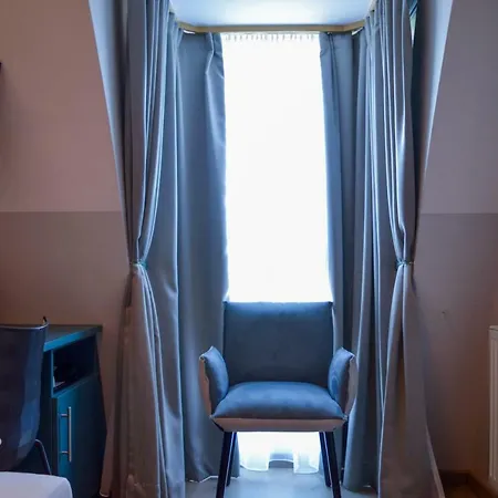 Elisabeth - & Solnohrad